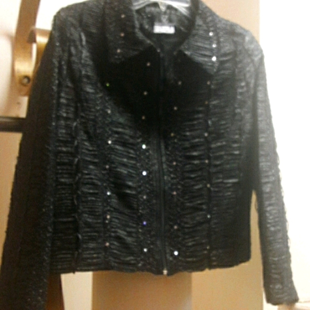 Jacket   by LORIZONI, new with no tags. - Picture 2 of 5